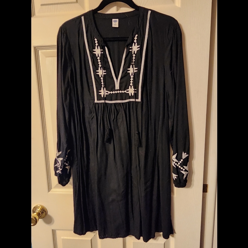 Black dress with white details
